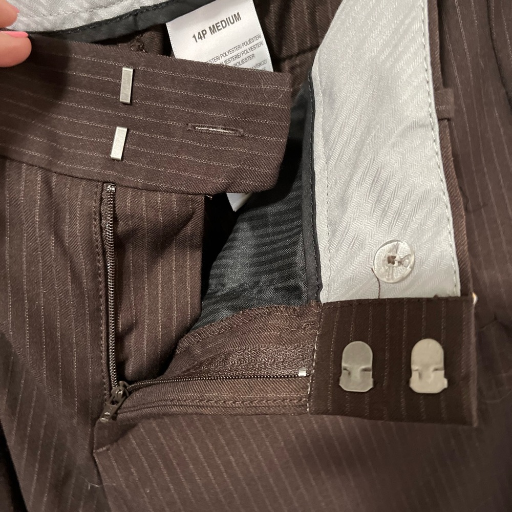 NWT. Dockers Pinstriped Brown Trousers.  14P - Picture 7 of 8